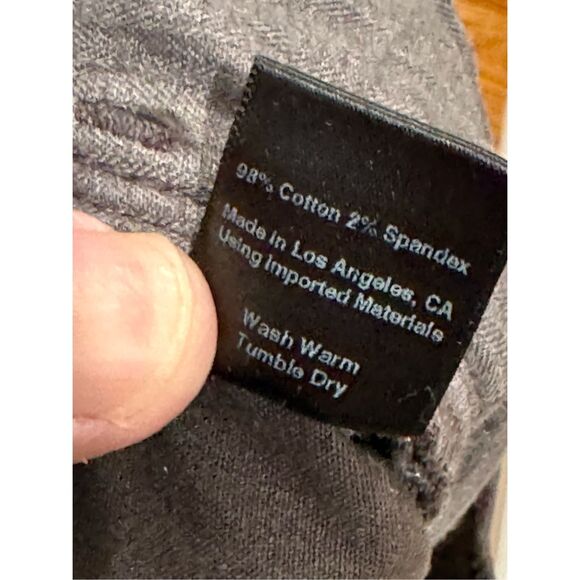 Flint and Tinder Straight Fit Stretch Chino Jean. Dark Brown. Size 33. - Picture 8 of 9